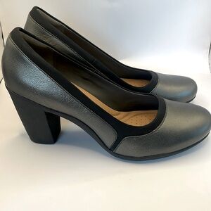 New Clarks Artisan Pewter Metallic Size 10 Shoes